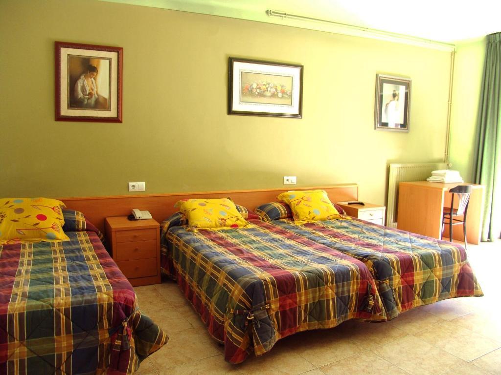 Hotel Pinxo Santa Coloma De Farners Værelse billede